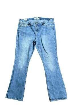 Torrid Women’s Luxe Slim Bootcut Jeans Size 16 Stretch Denim